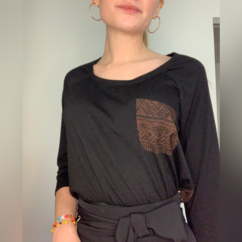 🔴 Half-sleeves black pocket tee